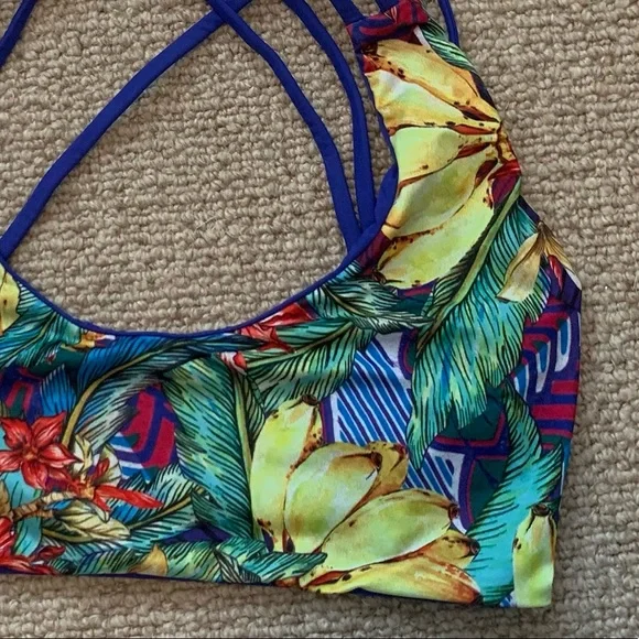Reversible bathing top - Picture 2 of 3